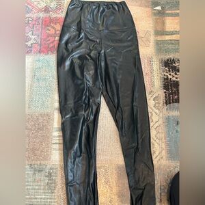 aritzia leather Daria pants/leggings